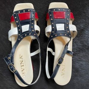 Made in Italy vintage leather sandals.